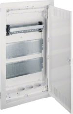 Vartotojimo spintelė „Volta Multimedia“ 36 mod. 630,5x348x98mm IP30 su galine tvirtinimo plokštele